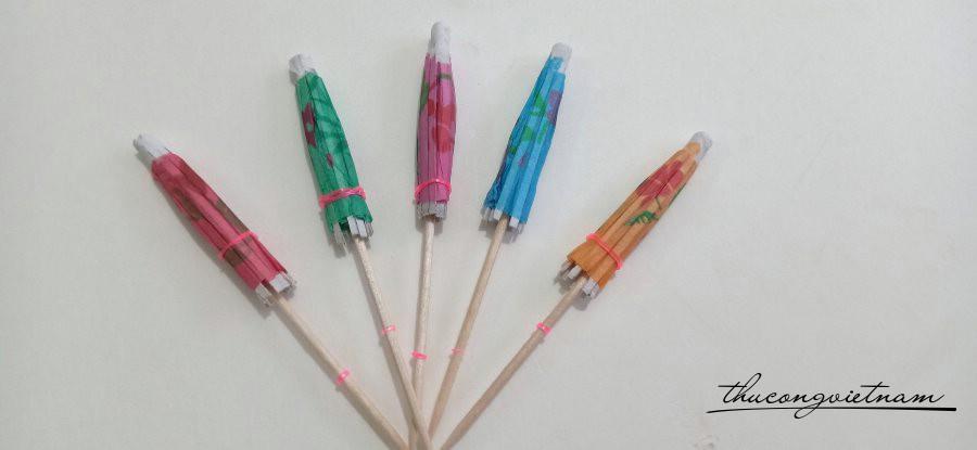 Set 5 dù giấy trang trí